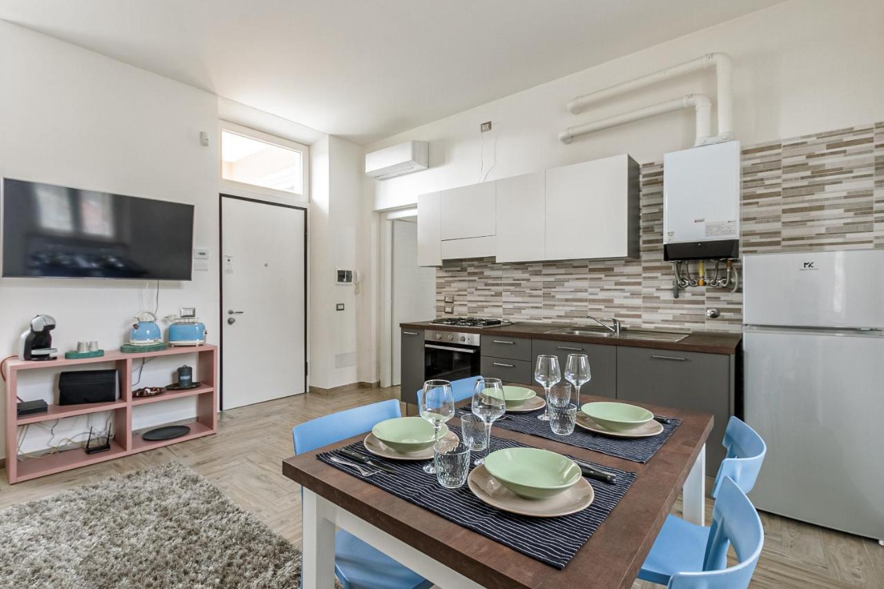 Al 33 Di Via Roma - Apartments 卡尔达诺阿尔坎波 外观 照片