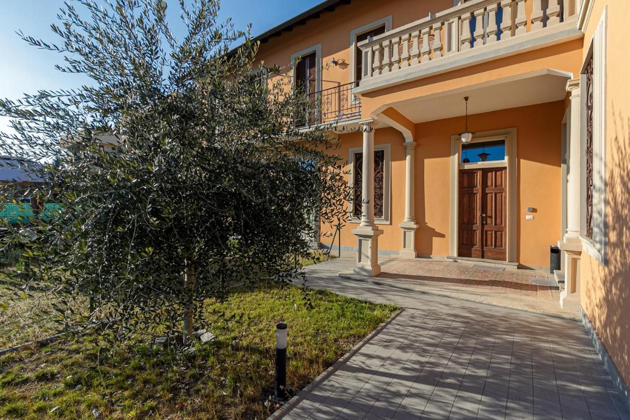 Al 33 Di Via Roma - Apartments 卡尔达诺阿尔坎波 外观 照片