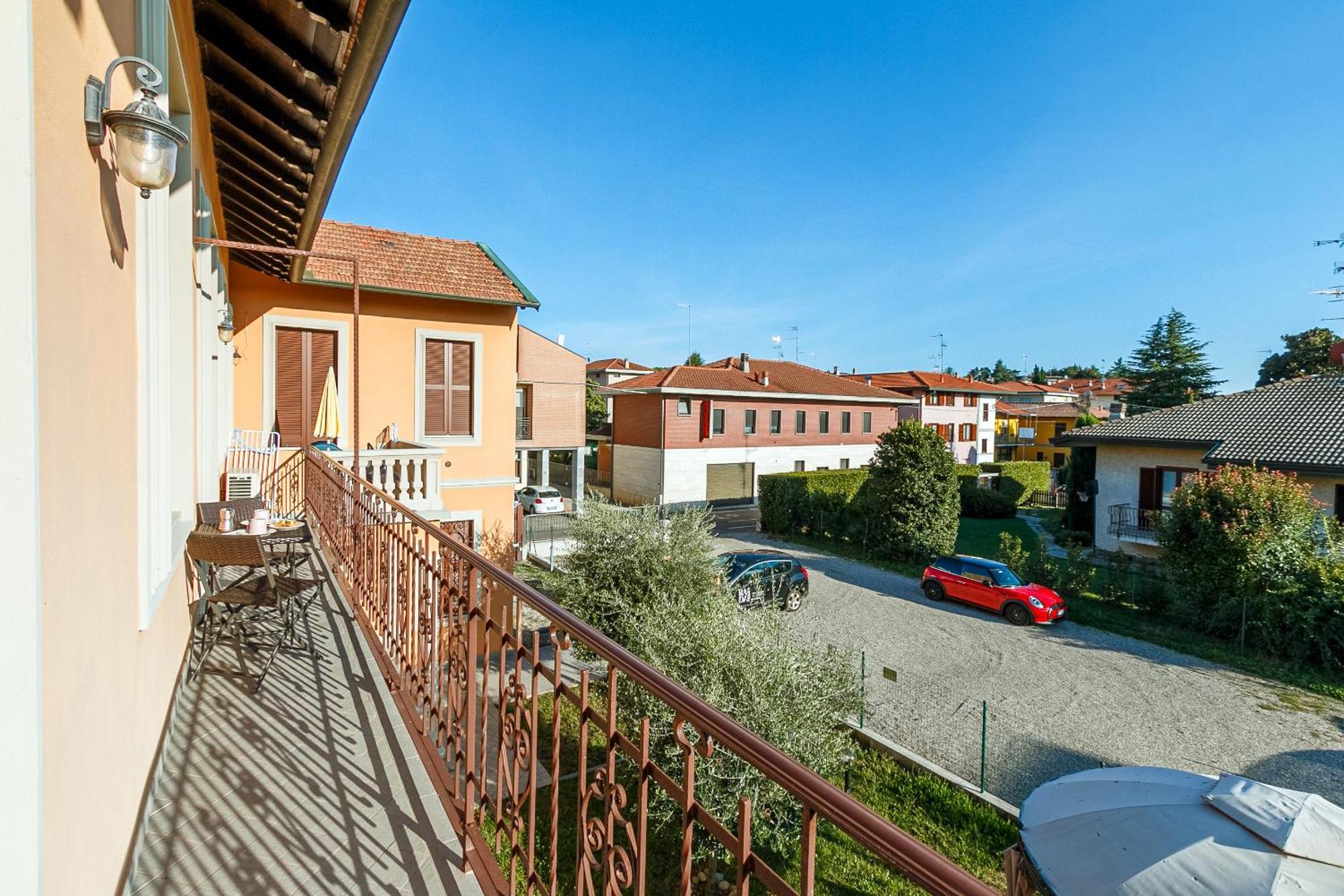 Al 33 Di Via Roma - Apartments 卡尔达诺阿尔坎波 外观 照片