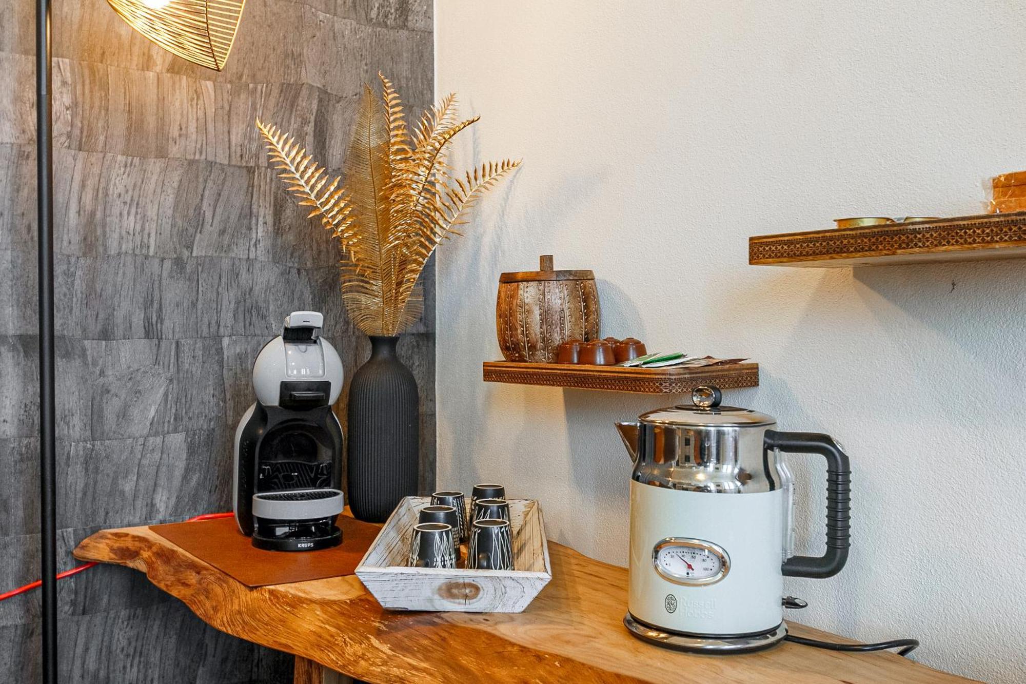 Al 33 Di Via Roma - Apartments 卡尔达诺阿尔坎波 外观 照片