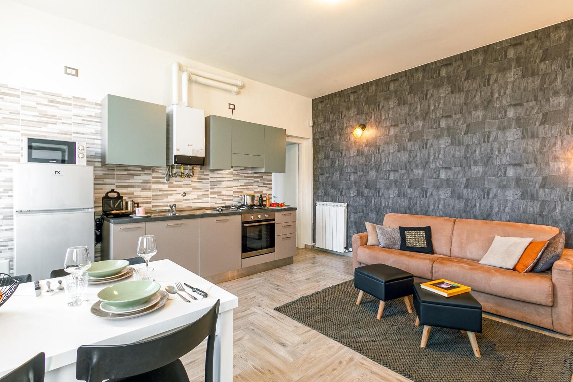 Al 33 Di Via Roma - Apartments 卡尔达诺阿尔坎波 外观 照片